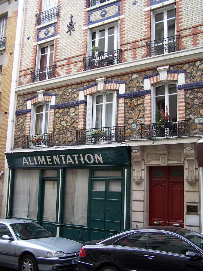 Petite Maison Avec Cour Dans Les Beaux Quartiers-Vous Faites Le Menage- Very Good Prices For T-H-E Location But You Have To Clea-N Th-E Flat Apartment ปารีส ภายนอก รูปภาพ
